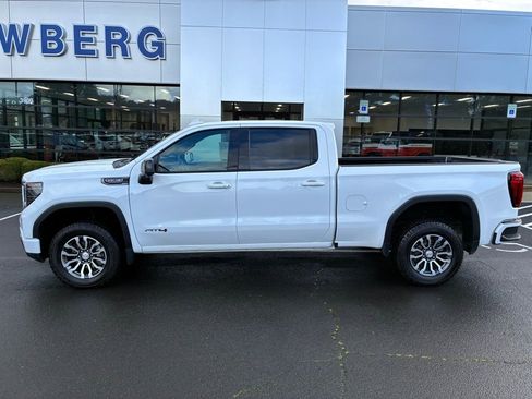 Used 2023 GMC Sierra 1500 AT4 image 5