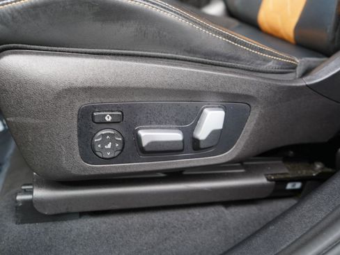 Used 2023 BMW X4 M Sports Activity Coupe w/ Competition Package image 21