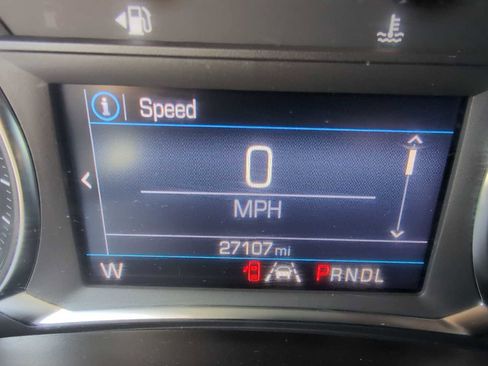 Used 2023 Chevrolet Equinox RS FWD image 12
