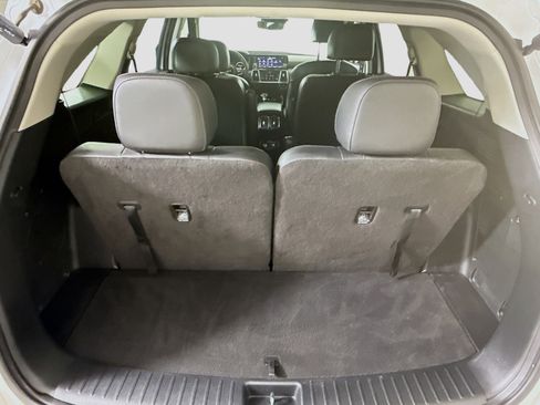 Used 2023 Kia Sorento SX image 37