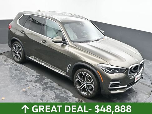 Used 2023 BMW X5 xDrive40i w/ Premium Package image 35