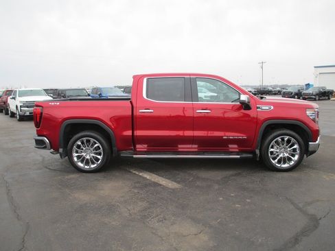 Certified 2023 GMC Sierra 1500 SLT w/ SLT Premium Plus Package image 4