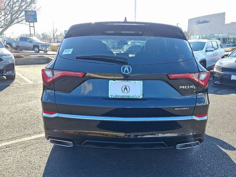 Certified 2023 Acura MDX SH-AWD image 5