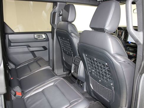 New 2025 Ford Bronco Badlands w/ Sasquatch Package image 31