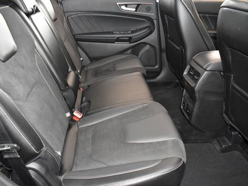 Used 2017 Ford Edge Sport w/ Equipment Group 401A AWD/4WD image 12