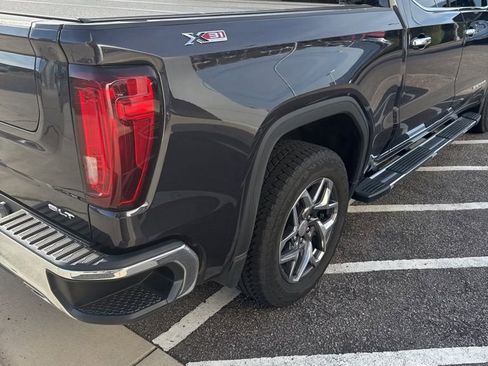 Used 2023 GMC Sierra 1500 SLT w/ SLT Premium Package image 6