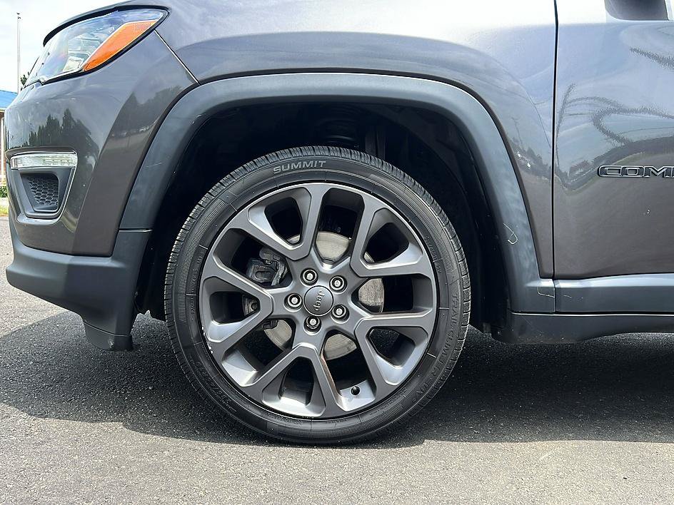 Used 2021 Jeep Compass Latitude w/ Sun and Sound Group FWD image 21