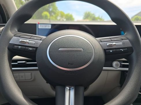 New 2026 Hyundai Tucson SEL FWD image 22