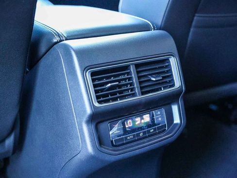 New 2026 Volkswagen Atlas SE image 30