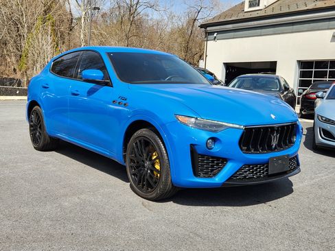 Used 2022 Maserati Levante F Tributo AWD/4WD image 2