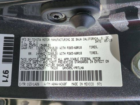 Used 2019 Toyota Tacoma Limited AWD/4WD image 15