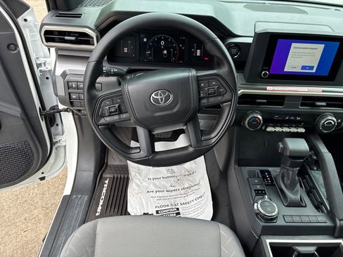 New 2026 Toyota Tacoma SR5 AWD/4WD image 20