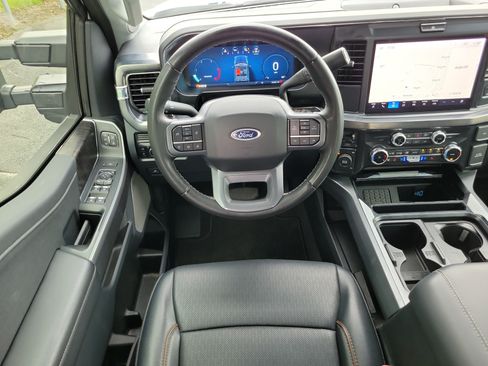 Used 2025 Ford F350 Lariat AWD/4WD image 20