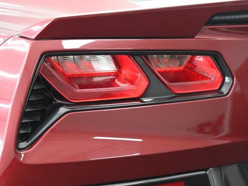 Used 2017 Chevrolet Corvette Stingray Coupe w/ 1LT RWD image 15