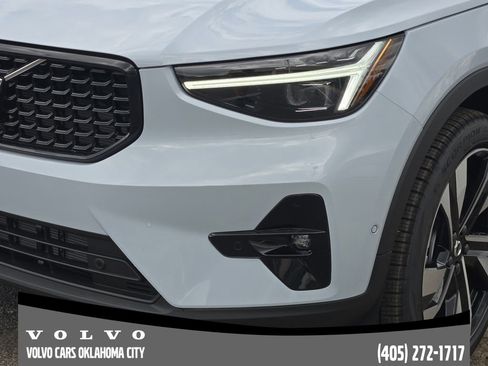 New 2026 Volvo XC40 B5 Ultra w/ Protection Package Premier AWD/4WD image 8