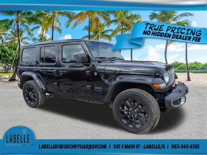 Used 2025 Jeep Wrangler Unlimited Sahara w/ Safety Group