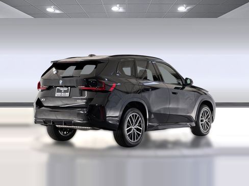 Used 2026 BMW X1 xDrive28i w/ Technology Package AWD/4WD image 9