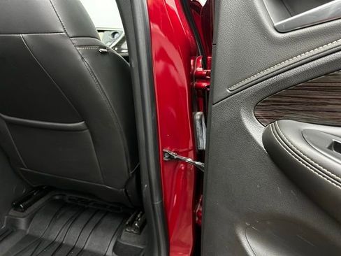 Used 2017 Buick Envision Premium image 38