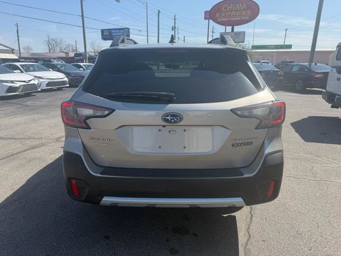 Used 2020 Subaru Outback Limited AWD/4WD image 7