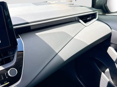 Used 2024 Toyota Corolla LE image 22