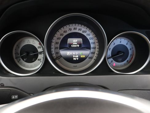 Used 2014 Mercedes-Benz C 350 Sport image 40