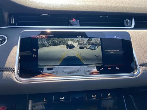 Used 2020 Land Rover Range Rover Evoque SE image 26