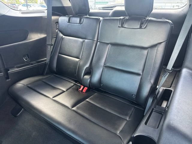 Used 2021 Ford Explorer Limited w/ Equipment Group 301A AWD/4WD image 21