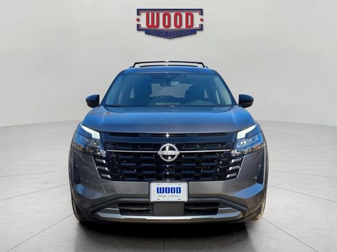 New 2026 Nissan Pathfinder SL image 5