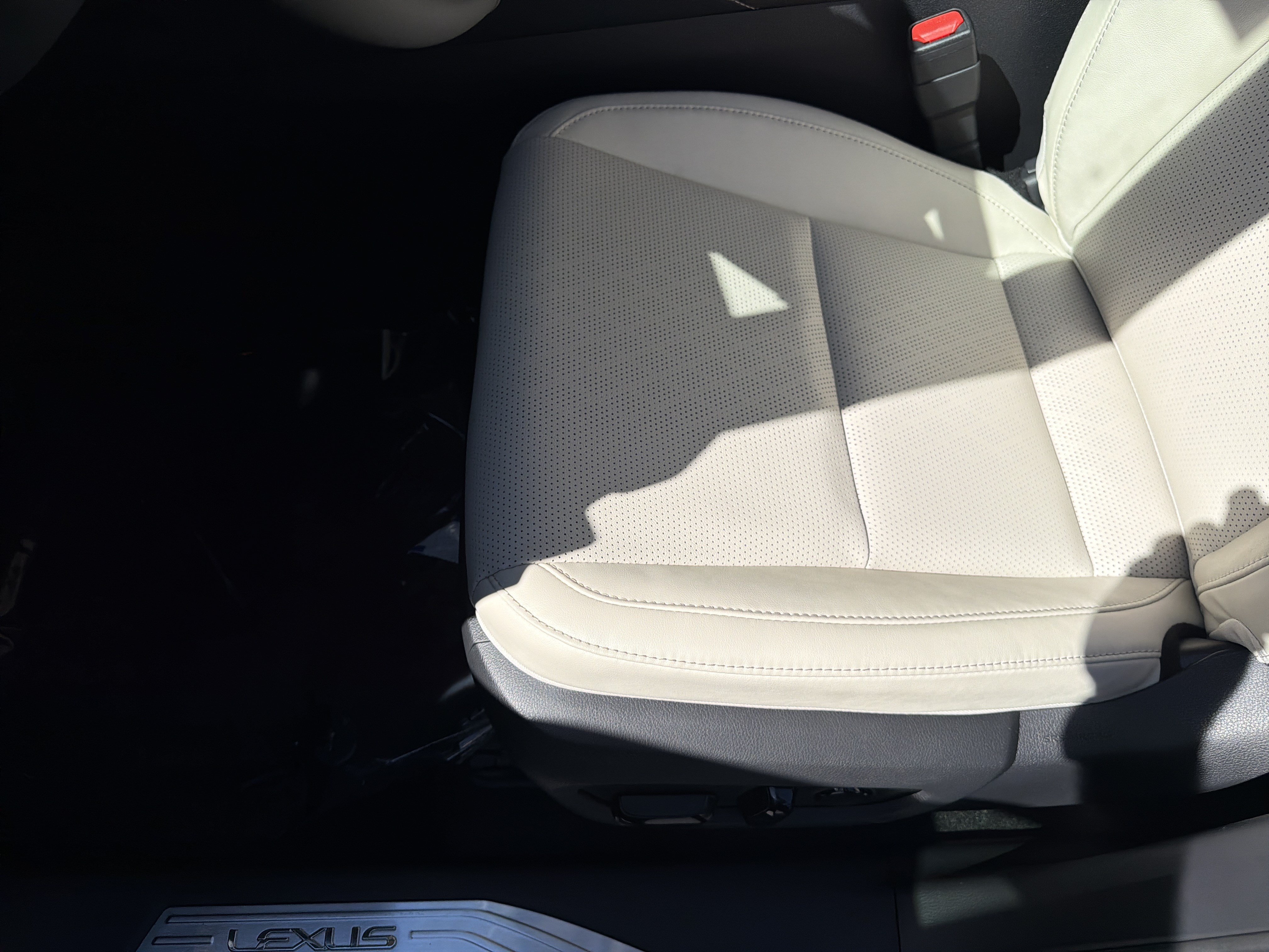 New 2026 Lexus RX 350 Premium Plus FWD image 16