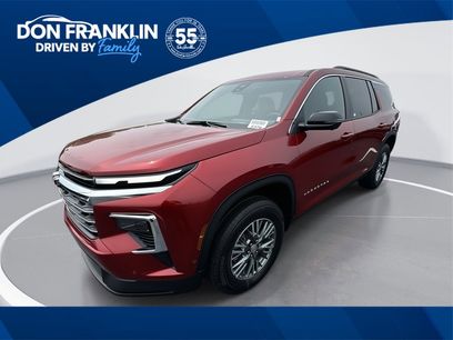 New 2025 Chevrolet Traverse LT w/ Enhanced Driving Package