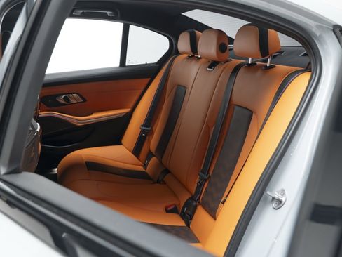 Used 2023 BMW M3 Competition w/ M Carbon Exterior Package image 44