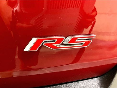 Used 2023 Chevrolet Traverse RS w/ LPO, Floor Liner Package AWD/4WD image 8