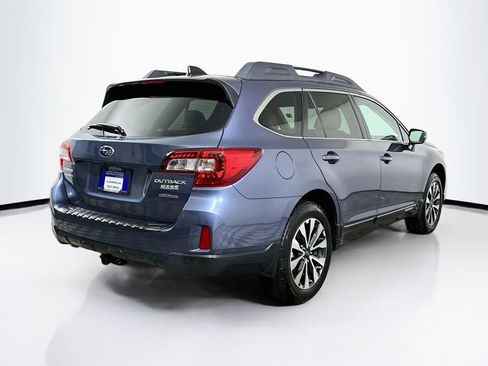 Used 2017 Subaru Outback 2.5i Limited AWD/4WD image 7