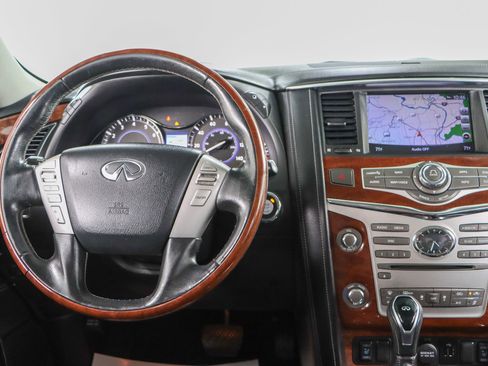 Used 2019 INFINITI QX80 Luxe w/ All-Season Package image 18