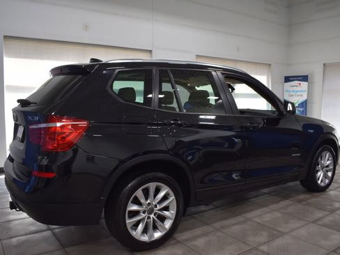 Used 2017 BMW X3 xDrive28i image 4