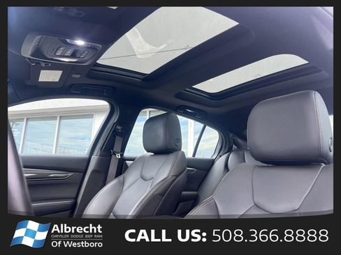 Used 2022 Cadillac CT5 V w/ LPO, ONYX Package AWD/4WD image 31