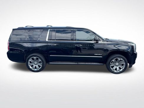 Used 2016 GMC Yukon XL Denali w/ Open Road Package AWD/4WD image 6