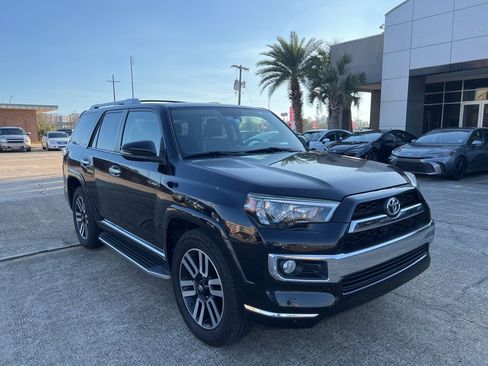 Used 2014 Toyota 4Runner Limited image 2