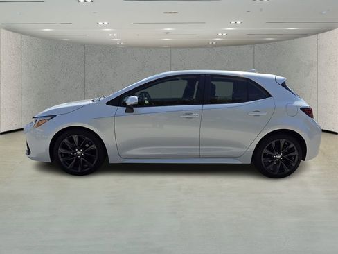 Used 2023 Toyota Corolla XSE image 6