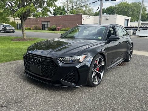 Used 2024 Audi RS 6 performance AWD/4WD image 9
