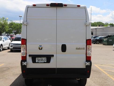 Used 2023 RAM ProMaster 2500 FWD image 8
