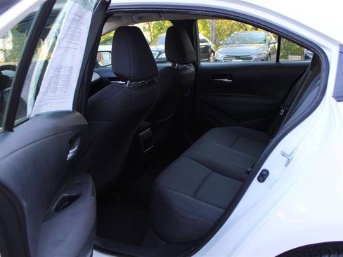 Used 2021 Toyota Corolla LE FWD image 20