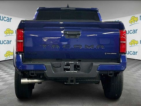 New 2025 Toyota Tacoma TRD Sport image 6