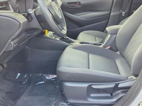 Used 2024 Toyota Corolla LE image 15