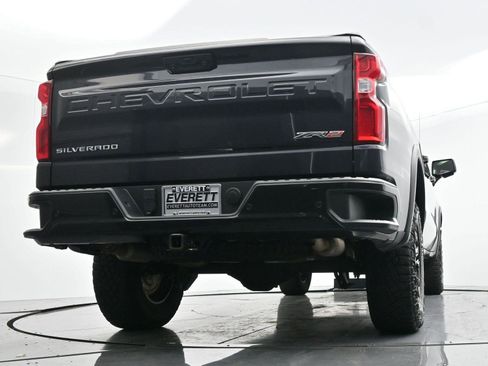 Used 2022 Chevrolet Silverado 1500 ZR2 w/ Technology Package image 47