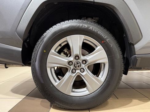 Certified 2025 Toyota RAV4 LE AWD/4WD image 9