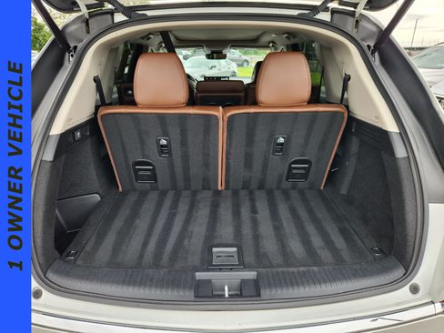 Used 2023 Acura MDX SH-AWD w/ Technology Package image 21