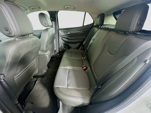 Used 2025 Buick Encore GX Preferred AWD/4WD image 26