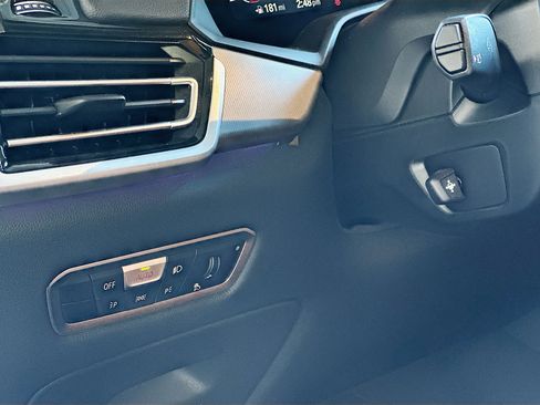 Certified 2023 BMW X5 sDrive40i w/ M Sport Package image 10