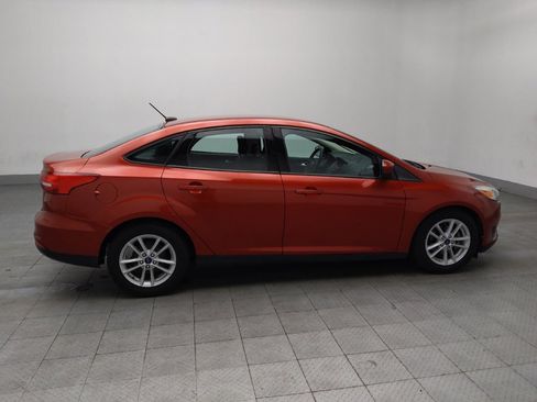 Used 2018 Ford Focus SE image 10
